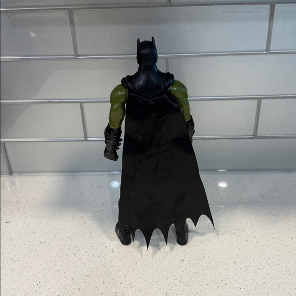 Batman Action Figure - Picture 4 of 8